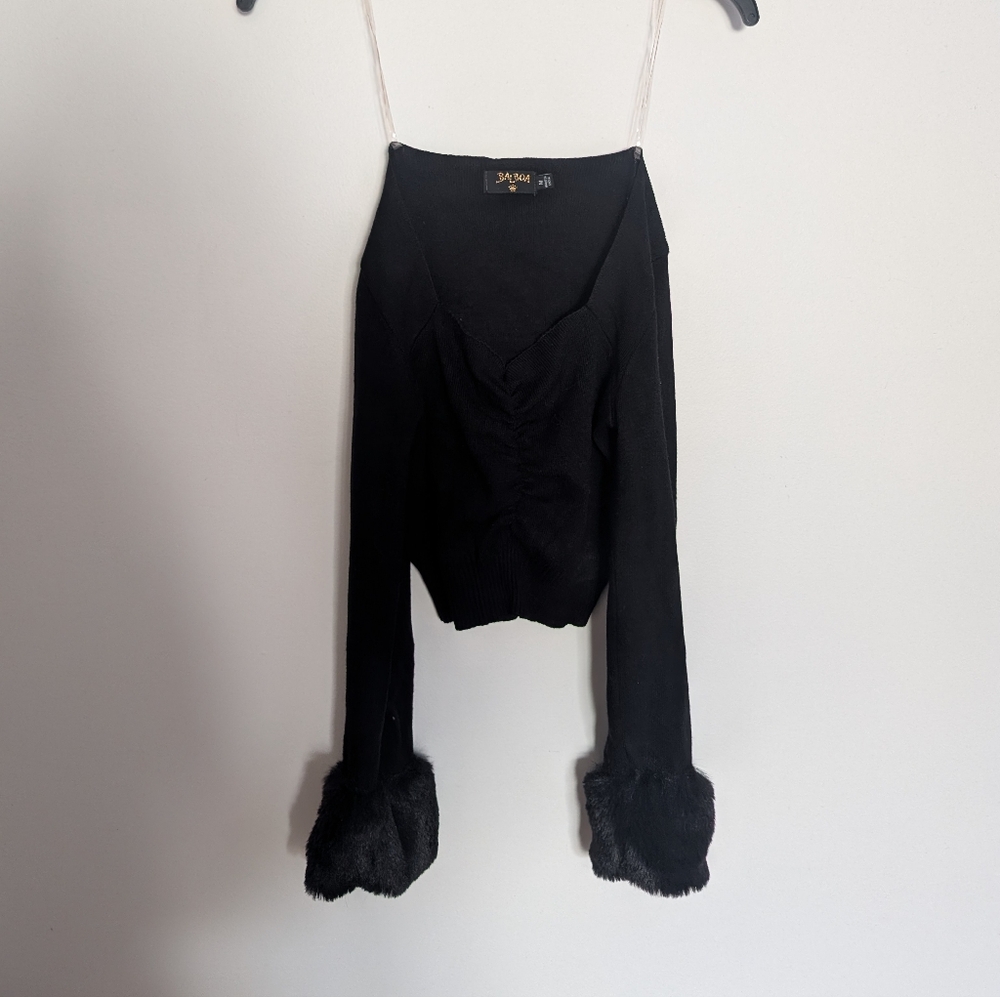 Dolls Kill Cropped Black Sweater